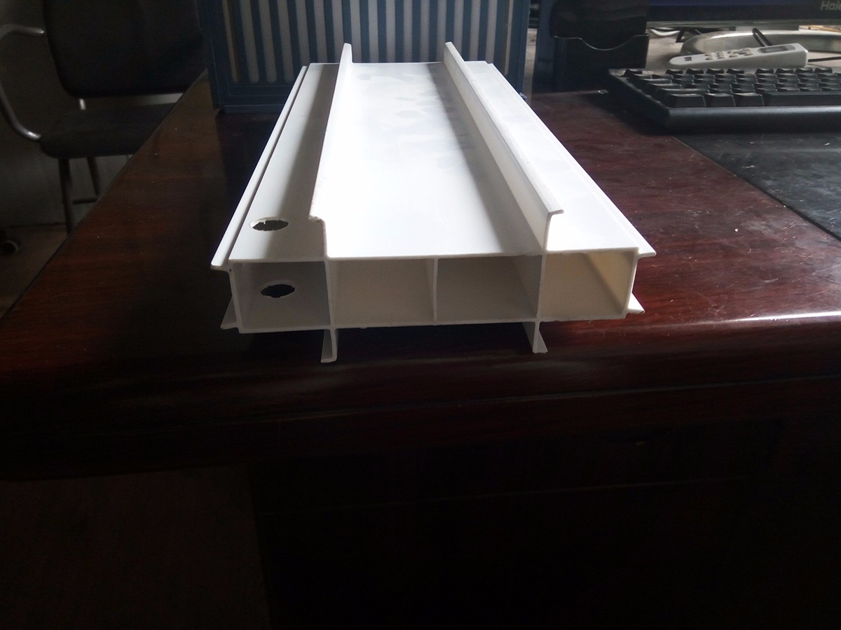 永州立面拉缝板 (1)150MM宽拉缝板